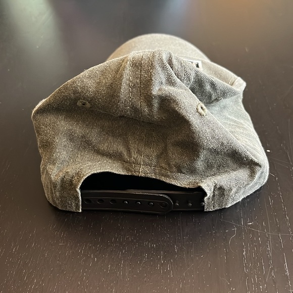 Jurassic World Adjustable Hat - Picture 4 of 7